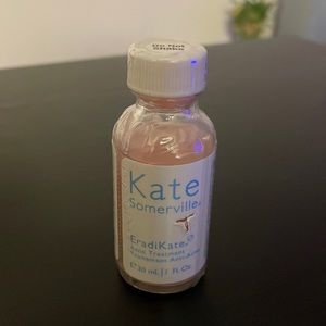 KATE SOMERVILLE ERADIKATE ACNE TREATMENT 30ml